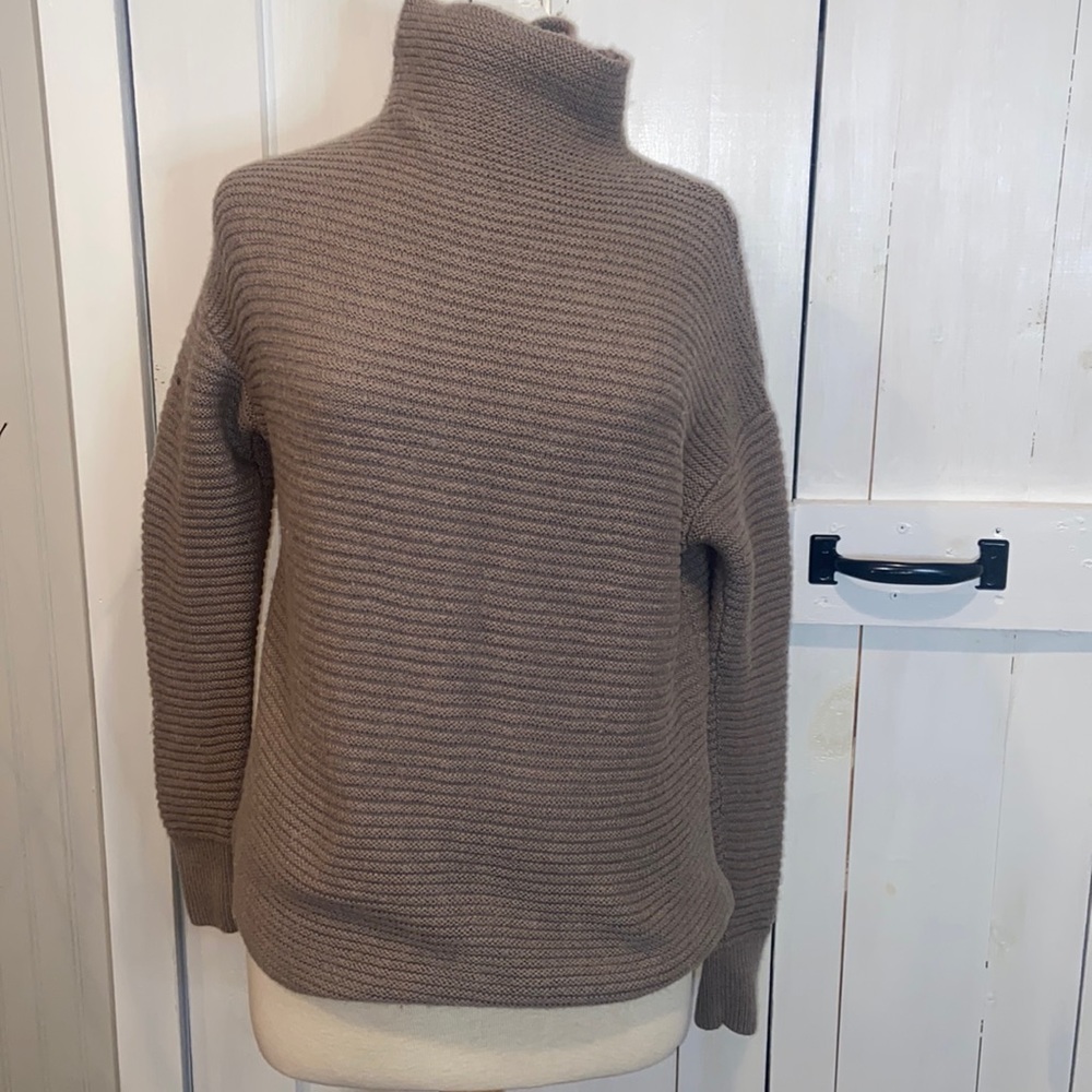 Athleta Taupe Lodge Sweater 100% Merino Wool - Picture 1 of 4